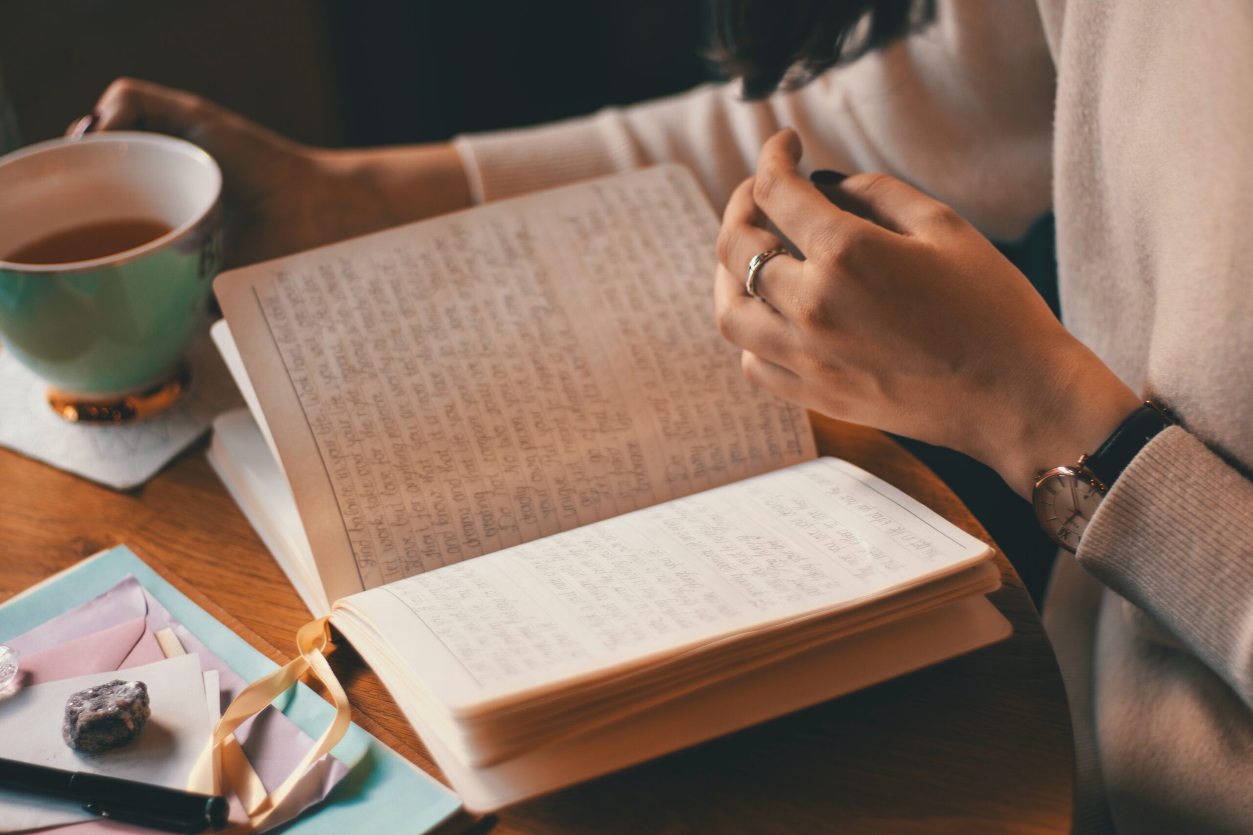 The Power of ‘I Am’ Statements in Journaling: How I Changed My Habits for the Better